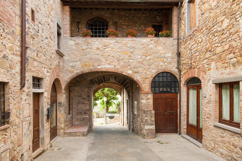 Palazzo Malaspina B&B San Donato in Poggio Esterno foto
