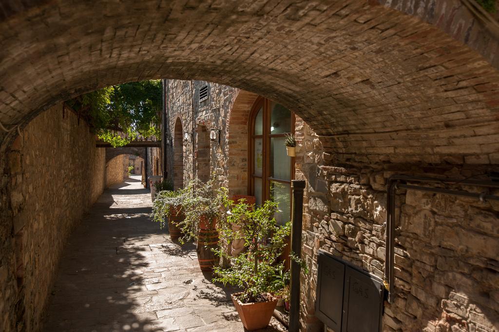 Palazzo Malaspina B&B San Donato in Poggio Esterno foto