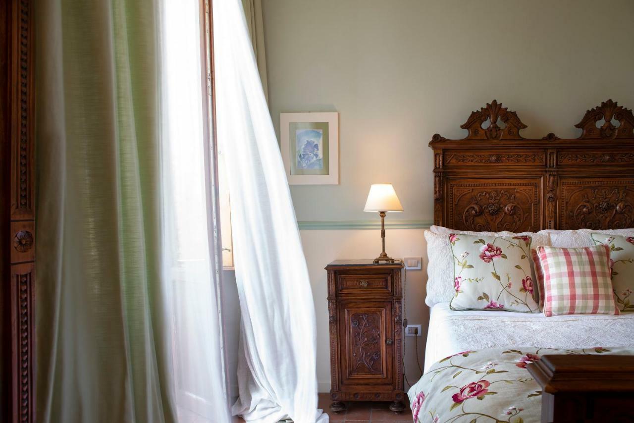 Palazzo Malaspina B&B San Donato in Poggio Esterno foto